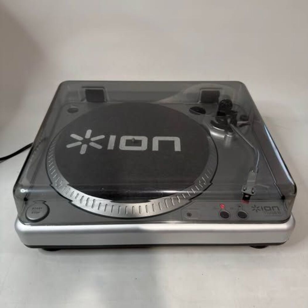 ION ttusb10 USB Digital Vinyl Turntable Record Player